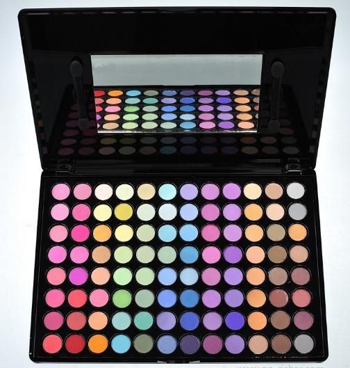Paletas de Sombras 96 cores matte